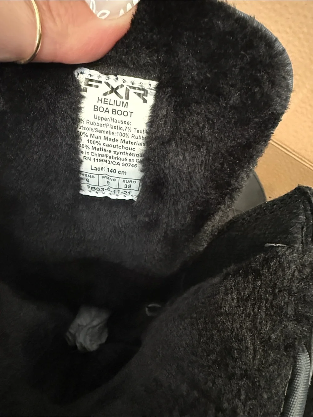 FXR helium boa